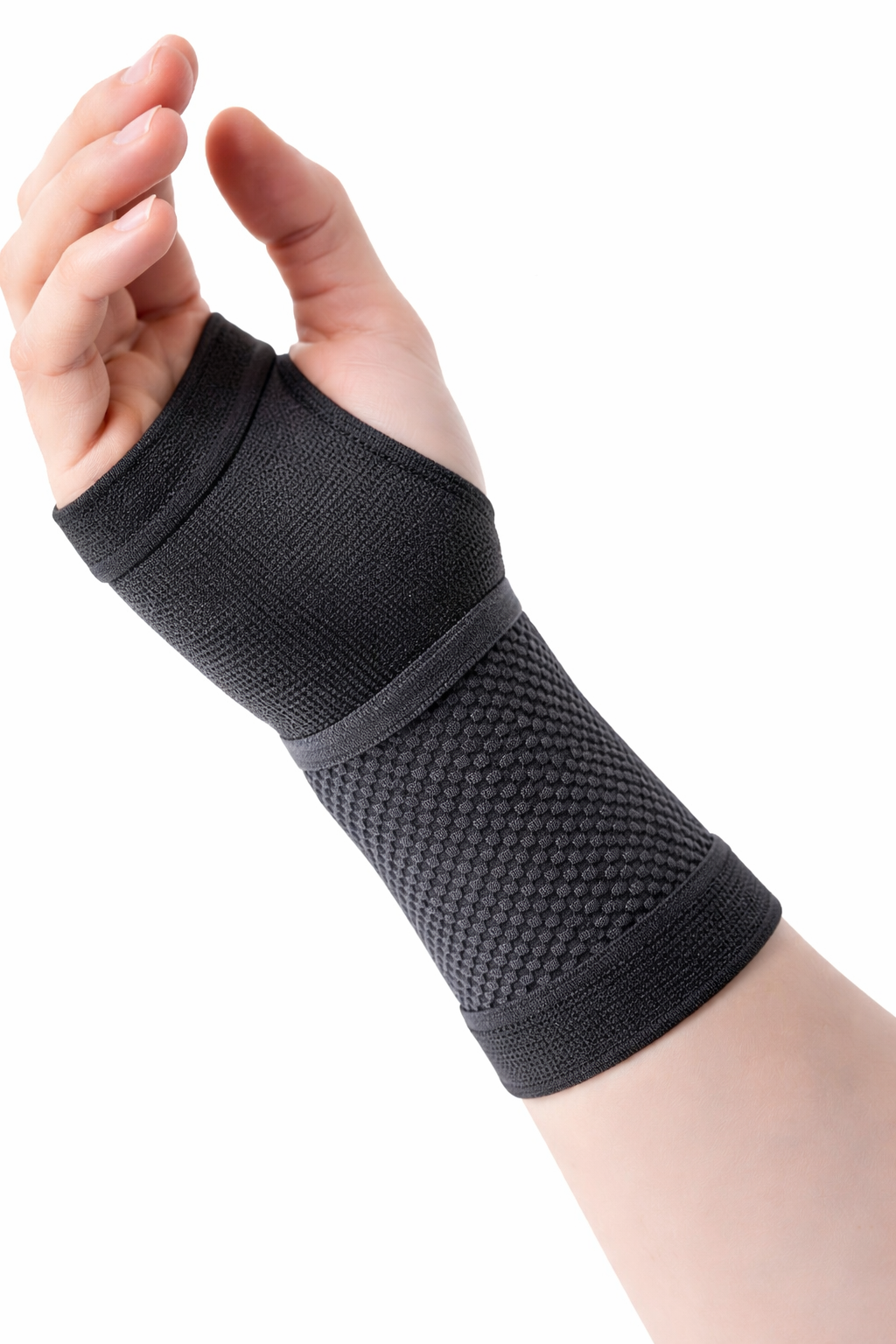 What is a Compression Wrist Sleeve? Exploring Its Benefits and Applications